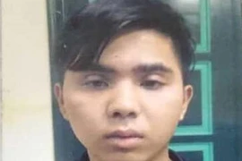 Phượt thủ dọa tung ảnh 'nóng' để đòi quan hệ tình dục