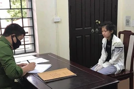 Mẹ trẻ sát hại con trai 3 tuổi rồi tự tử 