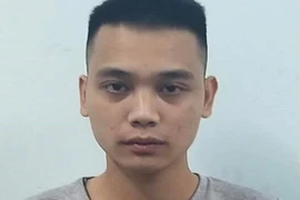 Hiếp dâm bạn gái quen qua mạng xã hội