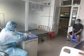 Nhập cảnh ‘chui’, nhiễm COVID-19 rồi lây cho 2 người khác