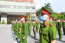 Bộ Công an huy động 400 cảnh sát chi viện Bắc Ninh chống dịch