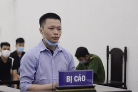 Vay 2 triệu, khất nợ không xong bèn cầm dao tấn công chủ nợ