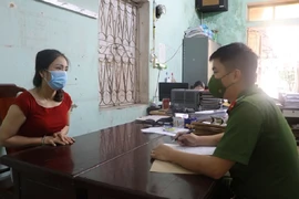 Bắt khẩn cấp 1 ‘bà trùm’ tín dụng đen