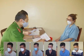 Ổ nhóm làm giả giấy xét nghiệm COVID để bán cho tài xế ‘thông’ chốt