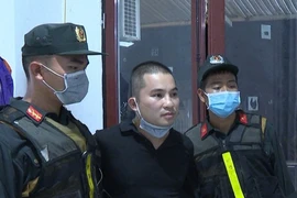 Bắt giữ Tuấn ‘Tồ’ cùng đàn em sau hàng loạt vụ cho vay, đánh bạc...