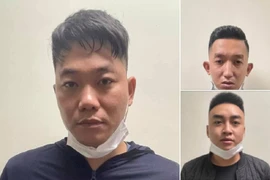 Cảnh sát mật phục, bắt ổ tín dụng đen ‘khủng bố’ con nợ bằng chất bẩn