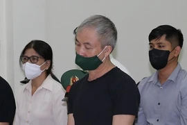 Vợ cựu thiếu tướng cảnh sát biển: ‘Họ biết chồng tôi là tư lệnh nên lợi dụng để hối lộ’