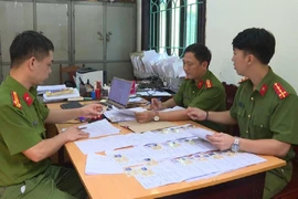 Lập 20 trang Fanpage, chạy quảng cáo để lừa bán giấy phép lái xe giả