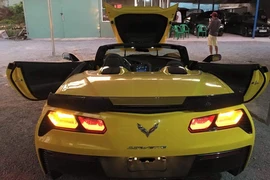 Chevrolet Corvette C7 Z06 Convertible đầu tiên cập bến Việt Nam