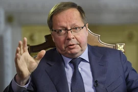 Đại sứ Nga tại London, ông Andrei Kelin. Ảnh; REUTERS