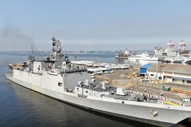 Ảnh minh họa - Tàu khu trục INS Sahyadri của hải quân Ấn Độ trong chuyến thăm Manila (Philippines) hồi cuối năm 2019. Ảnh: RAPPLER