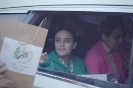 Ẩn ý sau việc Hamas bất ngờ tặng 'quà' cho 3 con tin Israel được thả