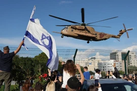 Thoả thuận ngừng bắn ở Gaza: Hamas thả tiếp 4 con tin Israel, hai bên vẫn còn bất đồng