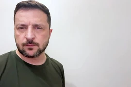 Ông Zelensky nói về cuộc điện đàm ‘tuyệt vời, hiệu quả’ với ông Trump 