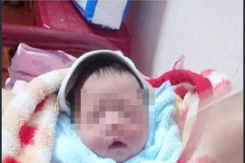 Gia Lai: Một bé trai sơ sinh bị bỏ rơi