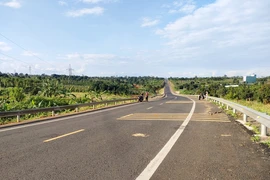 Kiểm điểm việc chậm hỗ trợ người dân bị ảnh hưởng bởi dự án