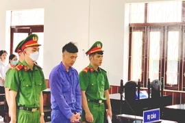 Đòi tiền không được, bắn người thương tích 13%, bị tội giết người