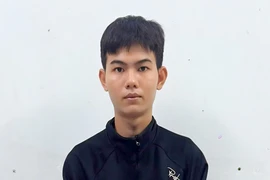 Nam thanh niên giao cấu với bé gái 12 tuổi rồi dọa tung video nhạy cảm