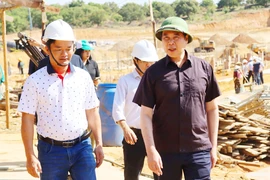 Kiểm tra tiến độ thi công 4 trường nội trú ở biên giới tỉnh Gia Lai