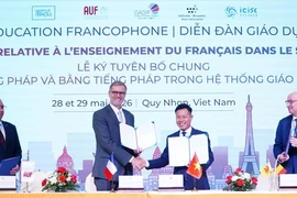 Ký tuyên bố chung phát triển cộng đồng giáo dục Pháp ngữ tại Việt Nam