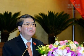 Các đại biểu giải thích chuyện 'thu phí' sang 'thu giá'