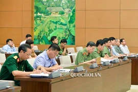 Chẳng lẽ người nghèo thì không bao giờ được đặc xá?