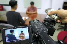 Sẽ ghi âm, ghi hình tại các điểm tiếp xúc với người dân