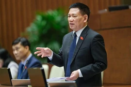 Đại biểu Quốc hội đang bỏ phiếu chọn bộ trưởng trả lời chất vấn kỳ họp này