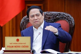Thủ tướng: Chống ‘chạy chọt’, xóa bỏ cơ chế xin- cho khi sắp xếp, tinh gọn bộ máy