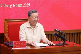 Tổng Bí thư: Cán bộ và công tác cán bộ là nhân tố quyết định sự thành bại của cách mạng