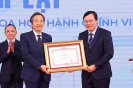 Hiệp hội Khoa học hành chính Việt Nam nhận bằng khen của Thủ tướng Chính phủ