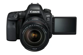 Đột phá với nhiếp ảnh full frame EOS 6D Mark II