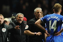 Premier League: Ai ngáng đường Chelsea?