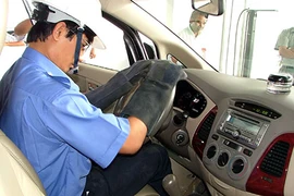 Chấn chỉnh đăng kiểm: “Tôi đề nghị không đưa phí lót tay”