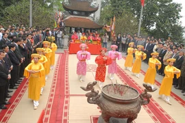 Ôi, quốc thể!