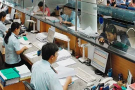 Hải quan cũng lúng túng về thủ tục
