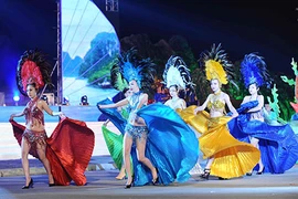 Khai hội Carnaval Hạ Long 2014