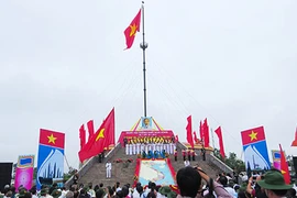 Giao lưu nhân chứng lịch sử: Lắng đọng, nhiều cảm xúc