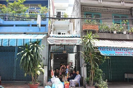 Sân riêng sao lại thành hẻm chung?