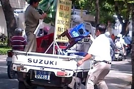 Xử lý hàng rong: Luật đang “trói tay”?