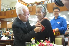 TP.HCM: trao tặng, truy tặng danh hiệu Bà mẹ Việt Nam anh hùng cho hơn 1.000 mẹ