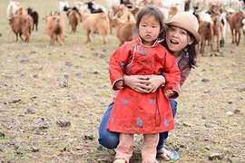 Ký sự Mông Cổ - Bài cuối: Mái ấm trên thảo nguyên