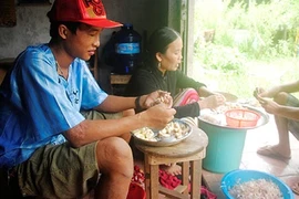 Hào Anh đuổi cha mẹ ra khỏi nhà