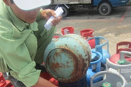 Truy gas giả từ đầu mối