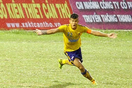 VCK U-21 báo Thanh Niên: Tuyển thủ Olympic cứu CS Đồng Tháp