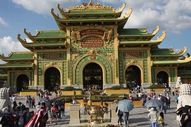 Bình Dương nói 'không o ép Đại Nam'