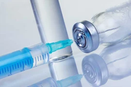 'Chúng ta cần phải tin tưởng vaccine'