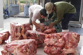 Tiêu hủy thêm 1.250 kg thịt bò bơm nước