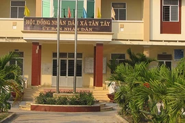 Ăn cắp giờ công thiên hình vạn trạng
