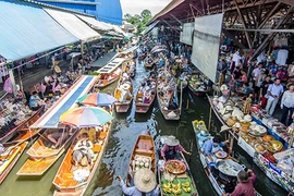 Học láng giềng cách làm du lịch